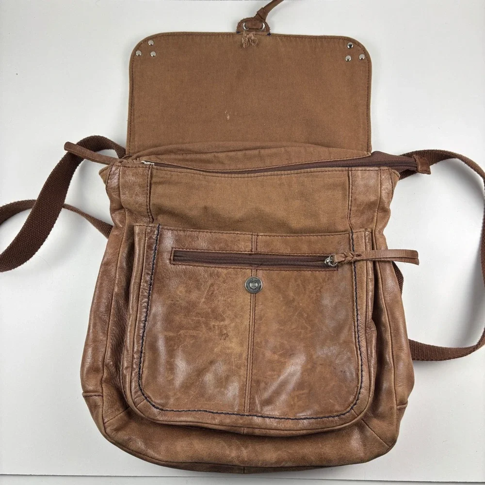 The Sak Ventura Backpack Messenger Women Large Brown Leather Convertible Boho